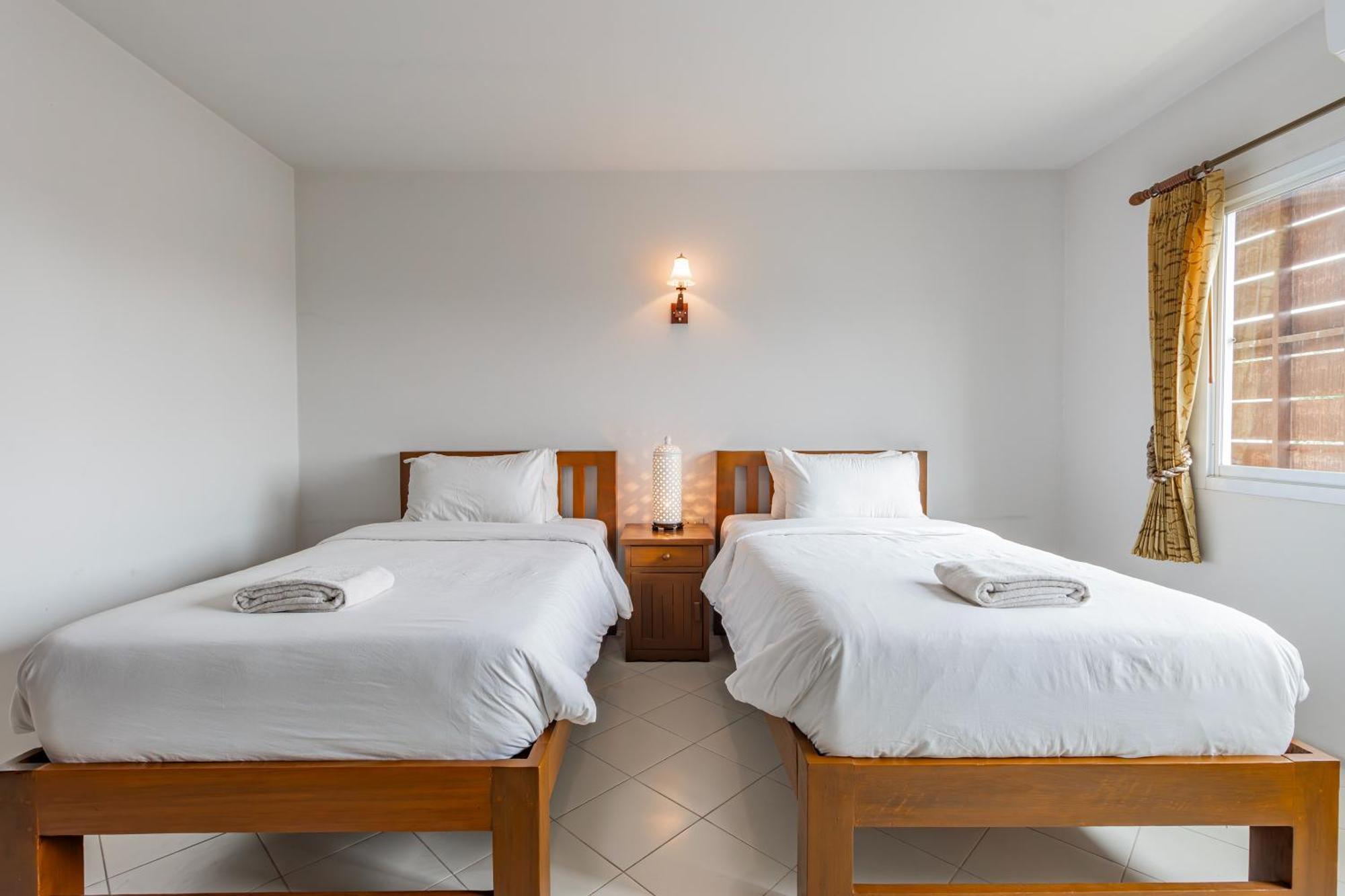 Budget Stars Hotel チエンマイ エクステリア 写真