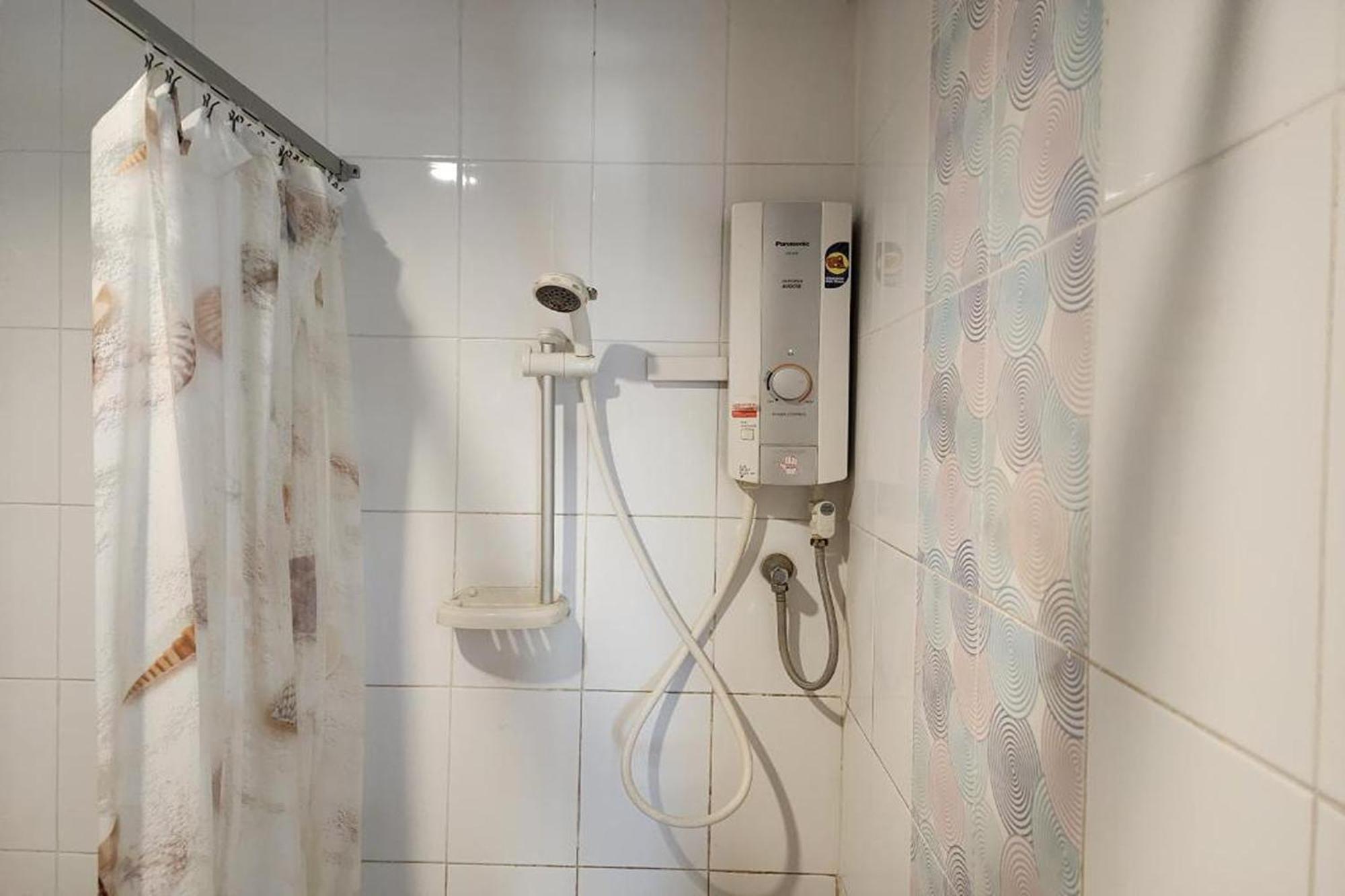 Budget Stars Hotel チエンマイ エクステリア 写真